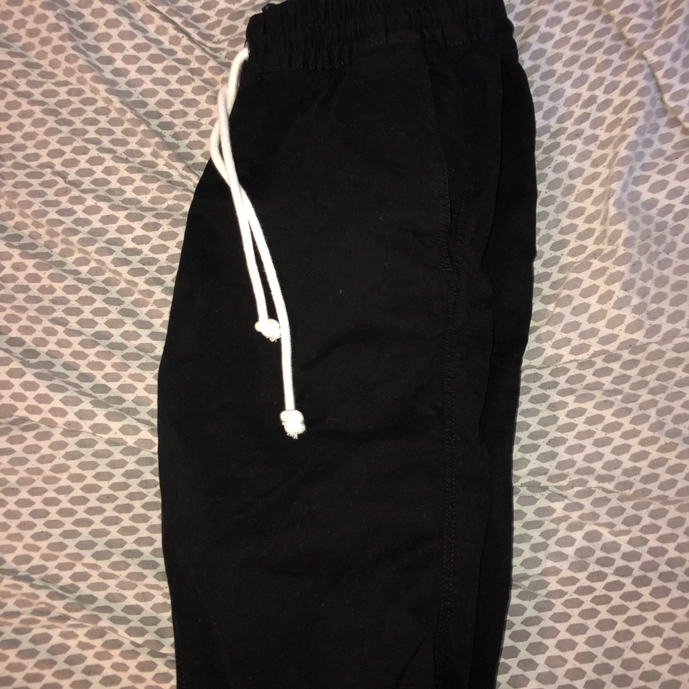 H&M, Super Skinny Zip-Up Jeans